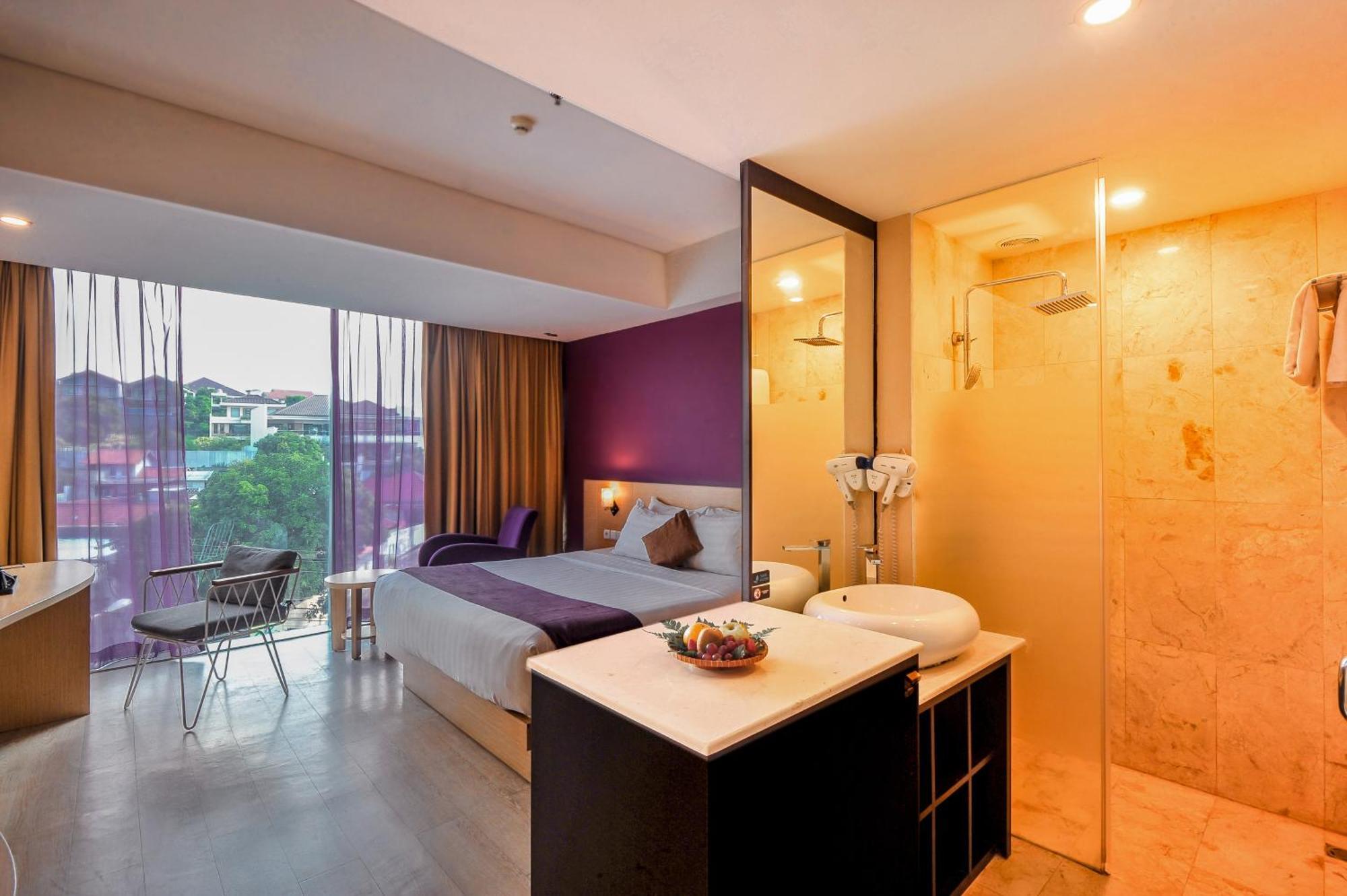 Grand Edge Hotel Semarang Extérieur photo