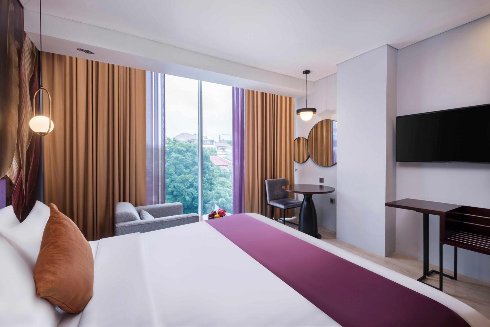 Grand Edge Hotel Semarang Extérieur photo