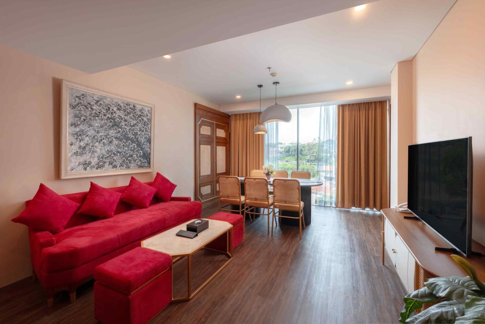Grand Edge Hotel Semarang Extérieur photo