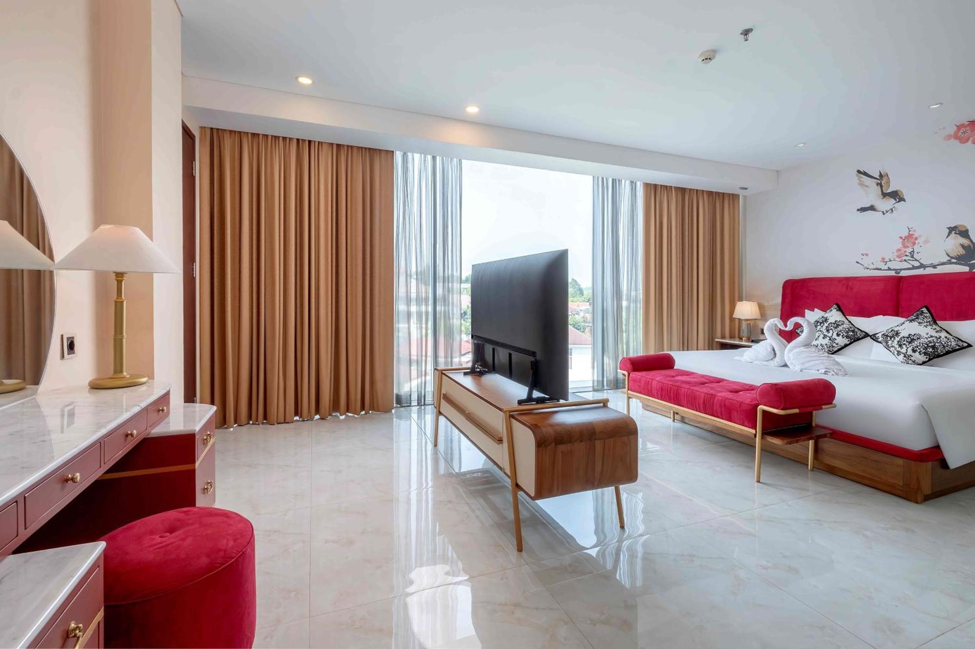 Grand Edge Hotel Semarang Extérieur photo